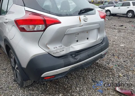 2019 Nissan Kicks Sr from USA, damaged, VIN 3N1CP5CU5KL521681